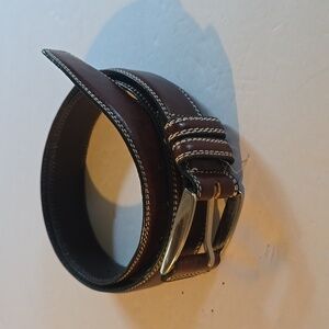Fionte Mens Brown Leather Belt Silver Buckle white stitching Sz.34-38